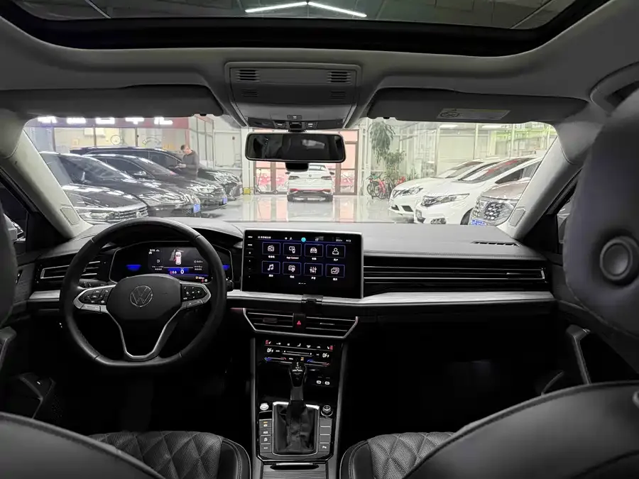 Volkswagen Sagitar 2023 Sagitar 280TSI DSG Beyond Plus Edition 2023 — миниатюра 4