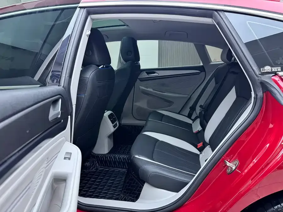Volkswagen Lamando 2022 Lingdu Lingdu L 280TSI DSG Cool Edition 2022 — миниатюра 5