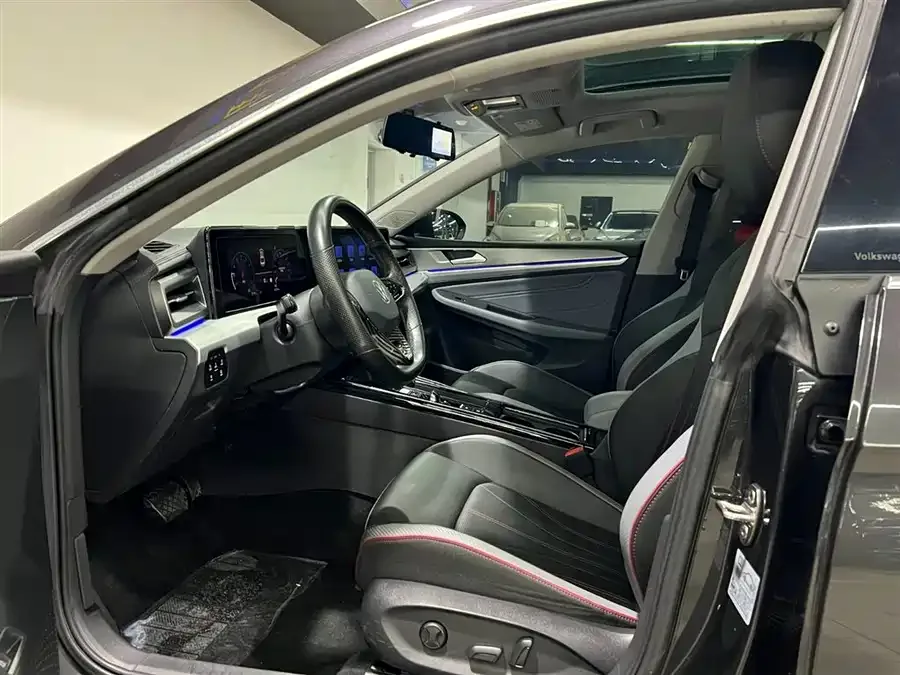 Volkswagen Lamando 2022 Lingdu Lingdu L 280TSI DSG Cool Edition 2022 — миниатюра 3