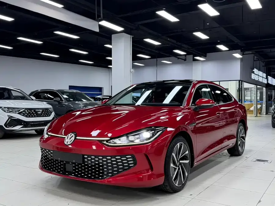 Volkswagen Lamando Lingdu 2022 Lingdu L 280TSI DSG Super Hot Flagship Edition 2022 — фото 1, купить с доставкой в Москву