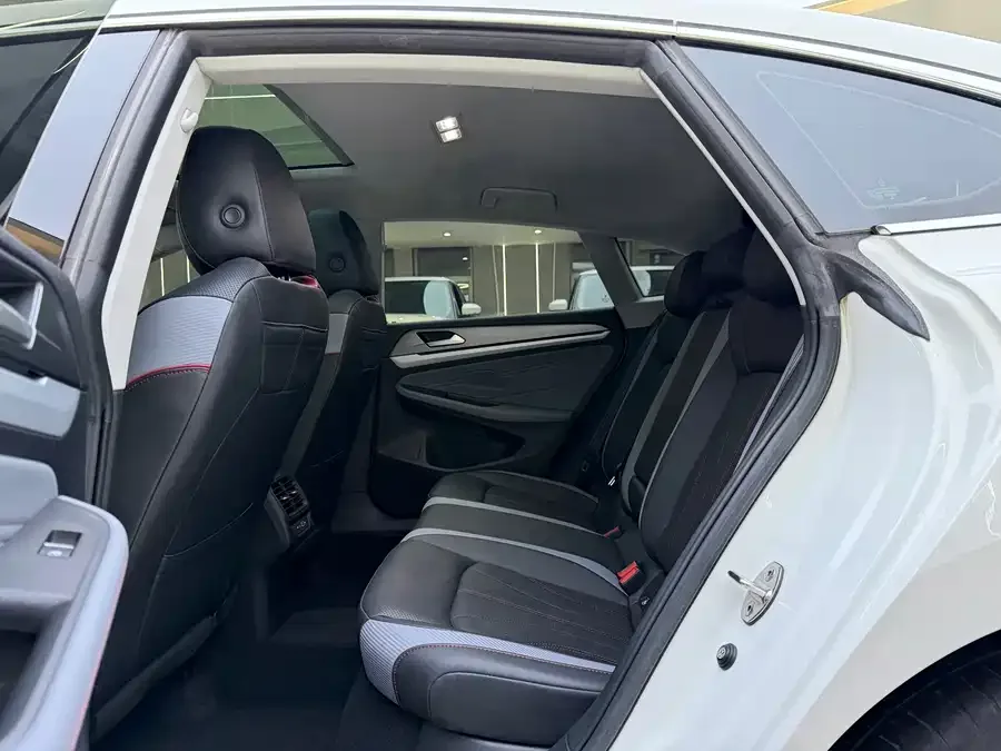 Volkswagen Lamando 2023 Lingdu Lingdu L 280TSI DSG Cool Edition 2023 — миниатюра 2
