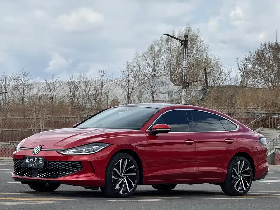 Volkswagen Lamando Lingdu 2023 Lingdu L 280TSI DSG Super Hot Flagship Edition 2022 — фото 1, купить с доставкой в Москву