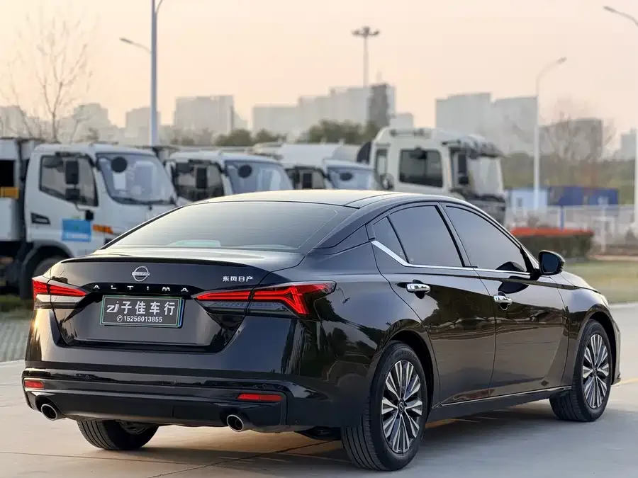 Nissan Altima 2022 Teana 2.0L XL-TLS Enjoy Edition 2024 — миниатюра 2
