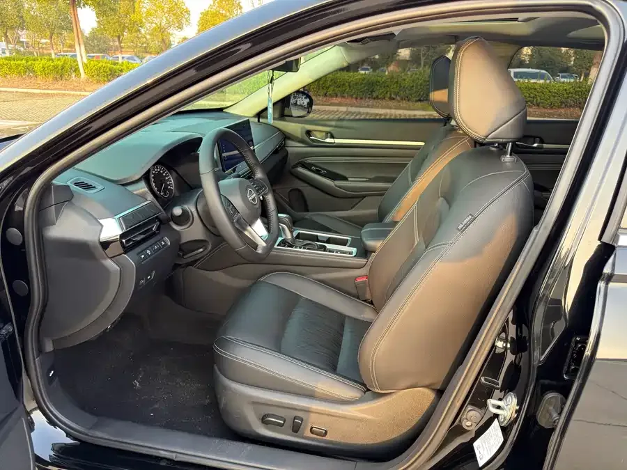 Nissan Altima 2022 Teana 2.0L XL-TLS Enjoy Edition 2024 — миниатюра 3