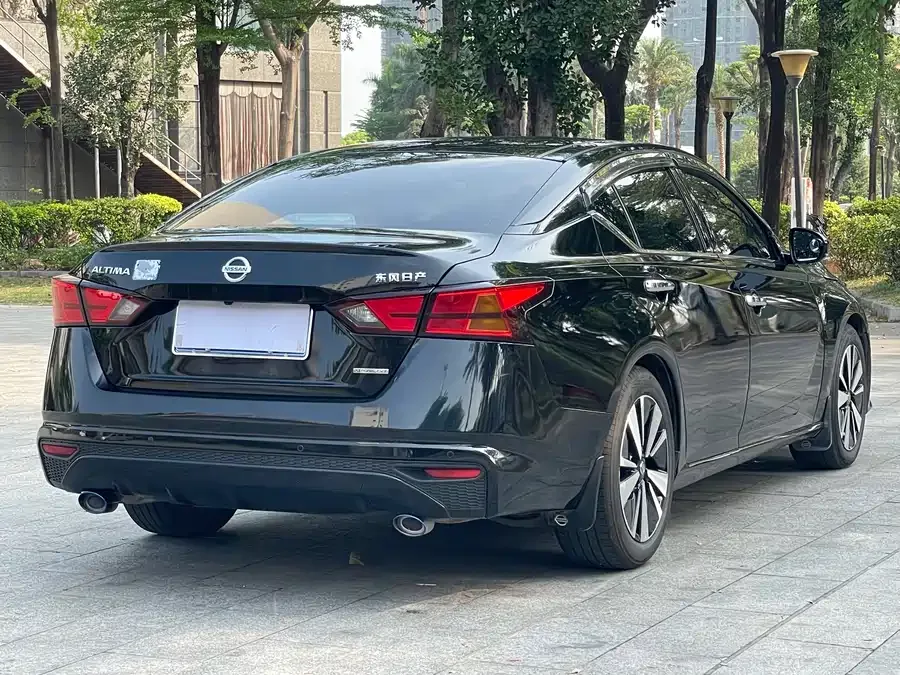 Nissan Altima Teana 2021 2.0L XL Comfort Edition 2022 — миниатюра 4