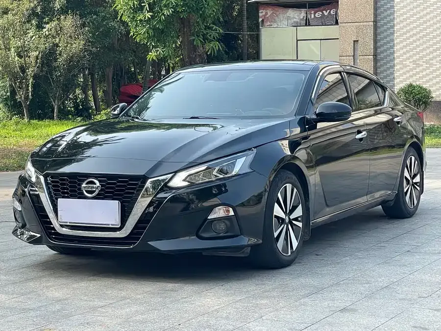 Nissan Altima Teana 2021 2.0L XL Comfort Edition 2022 — фото 1, купить с доставкой в Москву