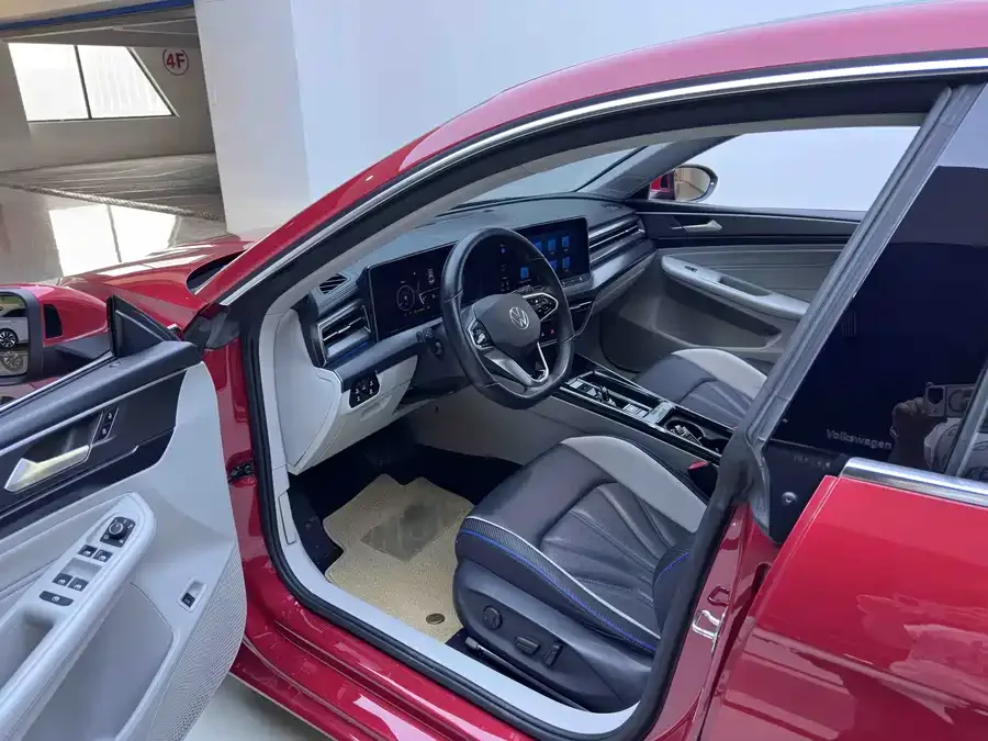 Volkswagen Lamando Lingdu 2022 Lingdu L 280TSI DSG Super Hot Flagship Edition 2022 — миниатюра 3