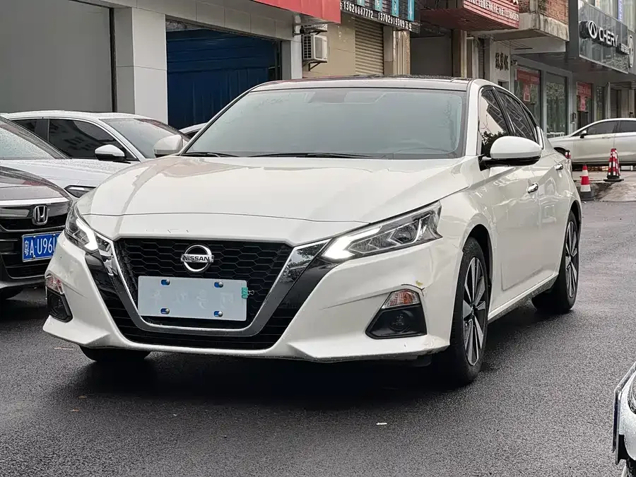 Nissan Altima Teana 2021 2.0L XL Comfort Edition 2022 — фото 1, купить с доставкой в Москву
