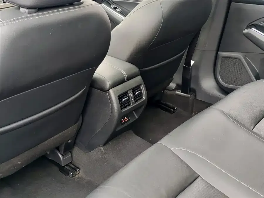 Nissan Altima Teana 2021 2.0L XL Comfort Edition 2022 — миниатюра 3