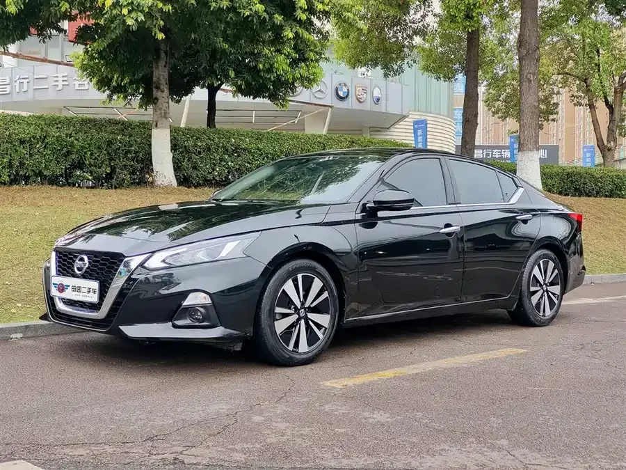 Nissan Altima Teana 2021 2.0L XL Comfort Edition 2022 — фото 1, купить с доставкой в Москву