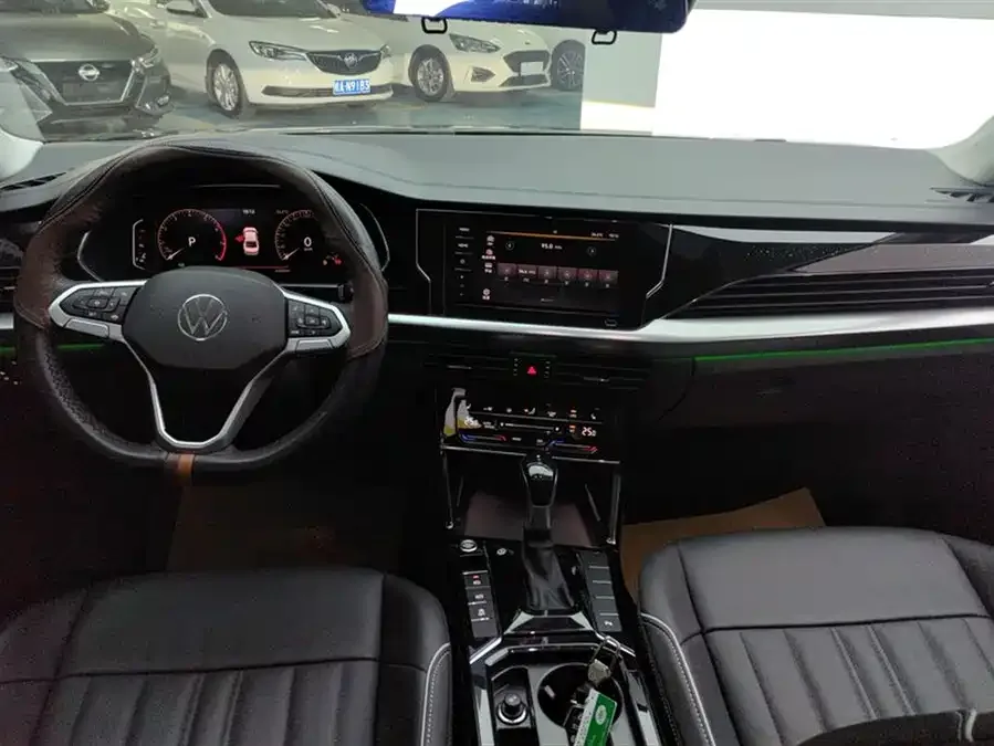 Volkswagen Passat Passat 2022 330TSI Star Elite Edition 2022 — миниатюра 4