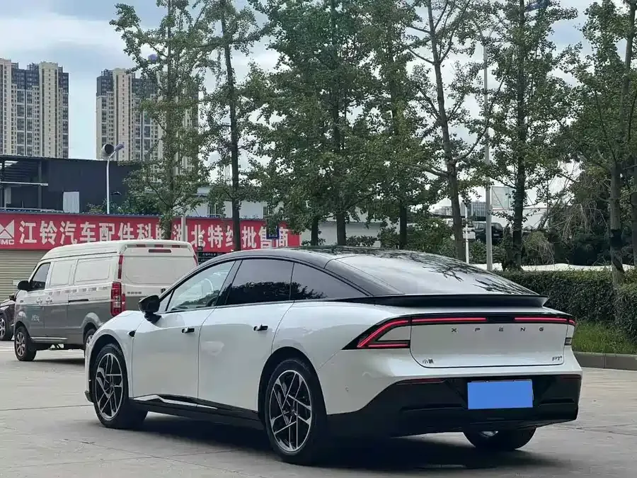 XPeng P7+ Xiaopeng P7+ 2024 long-range Max 2025 — миниатюра 3