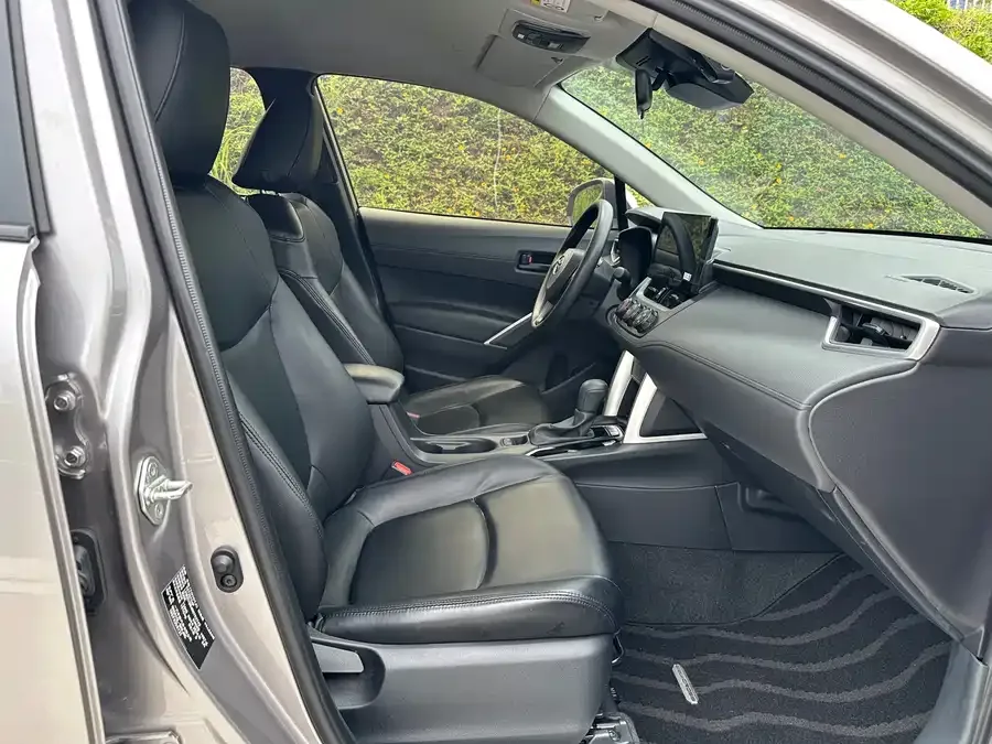Toyota Corolla Corolla Sharp 2024 2.0L Pioneer Edition 2024 — миниатюра 3