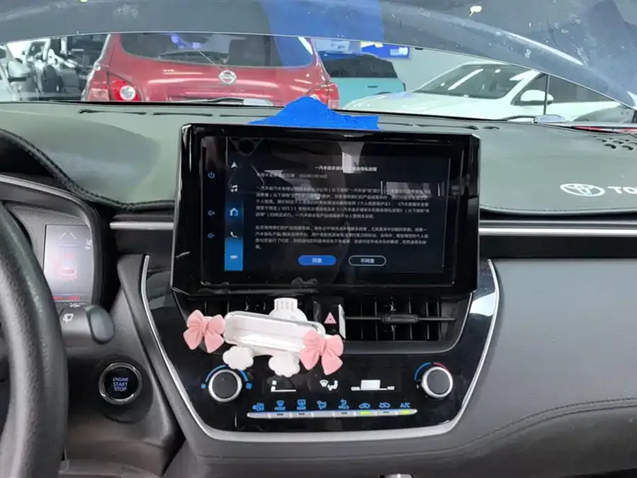 Toyota Corolla Corolla Sharp 2023 2.0L Elite Edition 2023 — миниатюра 4