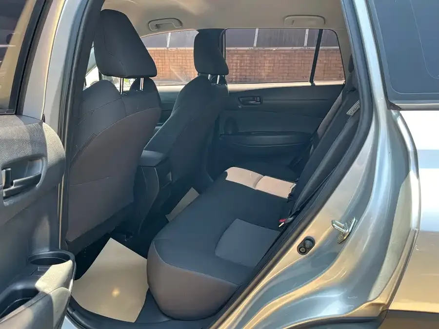 Toyota Frontlander Fenglanda 2022 2.0L CVT Elite Edition 2022 — миниатюра 4