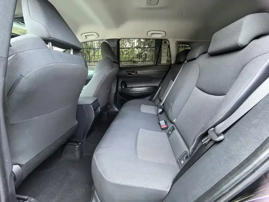 Toyota Frontlander Fenglanda 2023 2.0L CVT Elite Edition 2023 — миниатюра 3