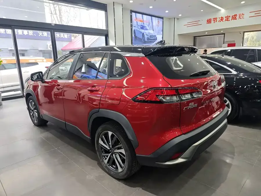 Toyota Frontlander Fenglanda 2022 2.0L CVT Luxury PLUS Edition 2022 — миниатюра 2