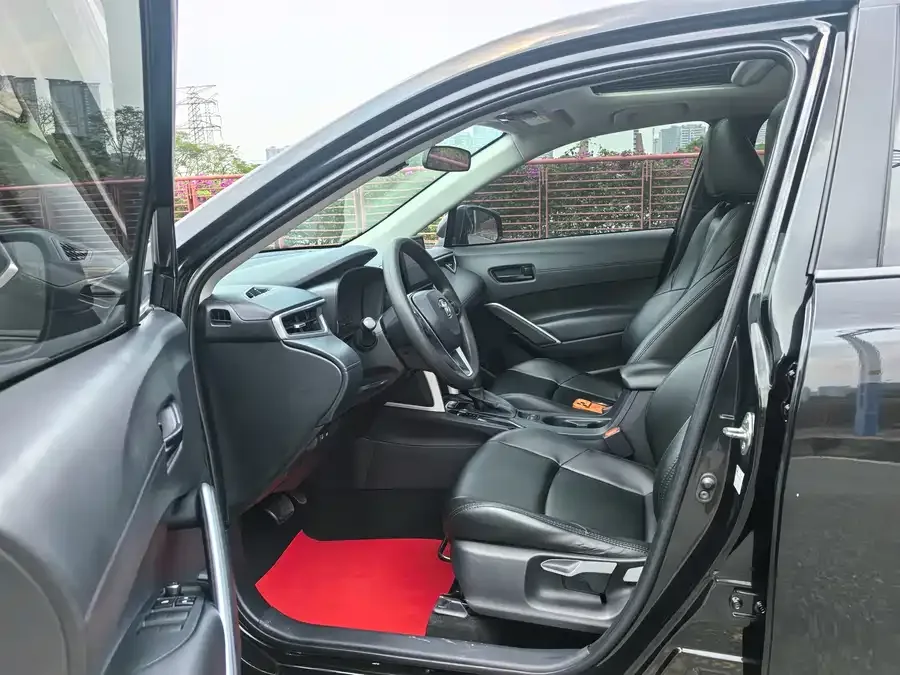 Toyota Frontlander Fenglanda 2022 2.0L CVT Leading Edition 2022 — миниатюра 2