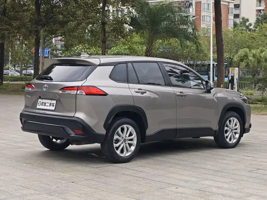 Toyota Frontlander Fenglanda 2023 2.0L CVT Elite Edition 2023 — миниатюра 2