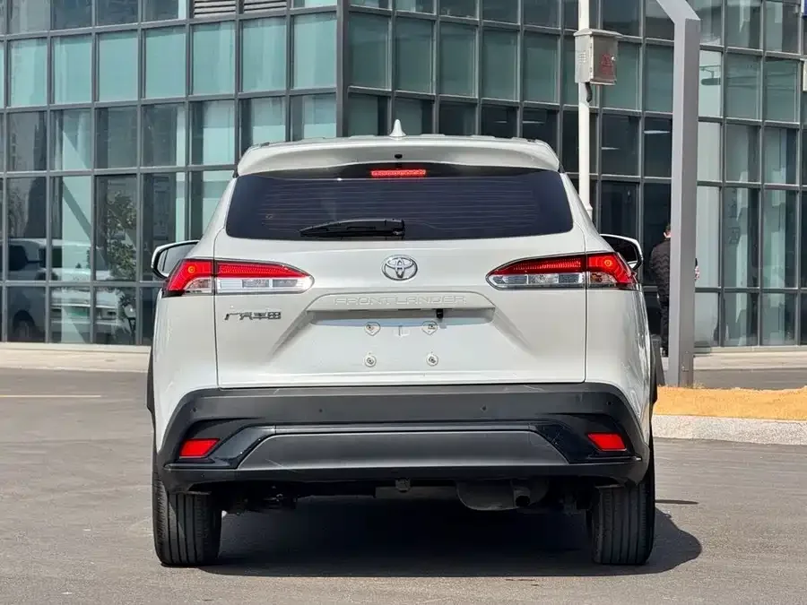 Toyota Frontlander Fenglanda 2022 2.0L CVT Leading Edition 2023 — миниатюра 2