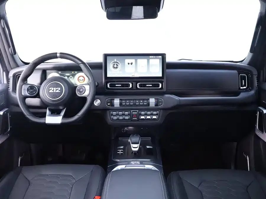 212 T01 212 T01 2024 2.0T Explorer 2025 — миниатюра 4