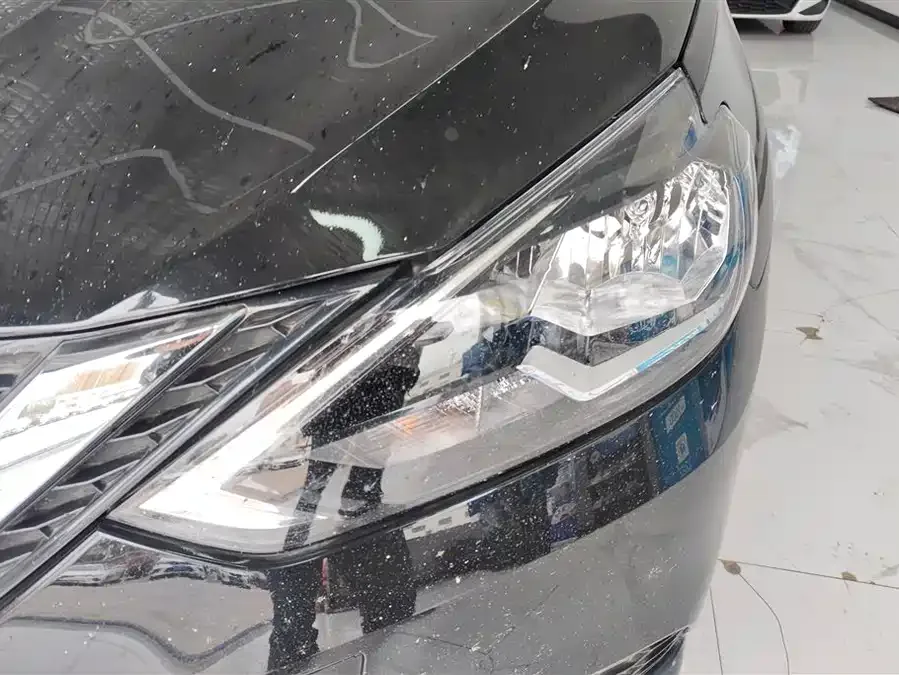 Nissan Sylphy Sylphy 2024 Model 2 Classic 1.6XE CVT Comfort Edition 2025 — миниатюра 2