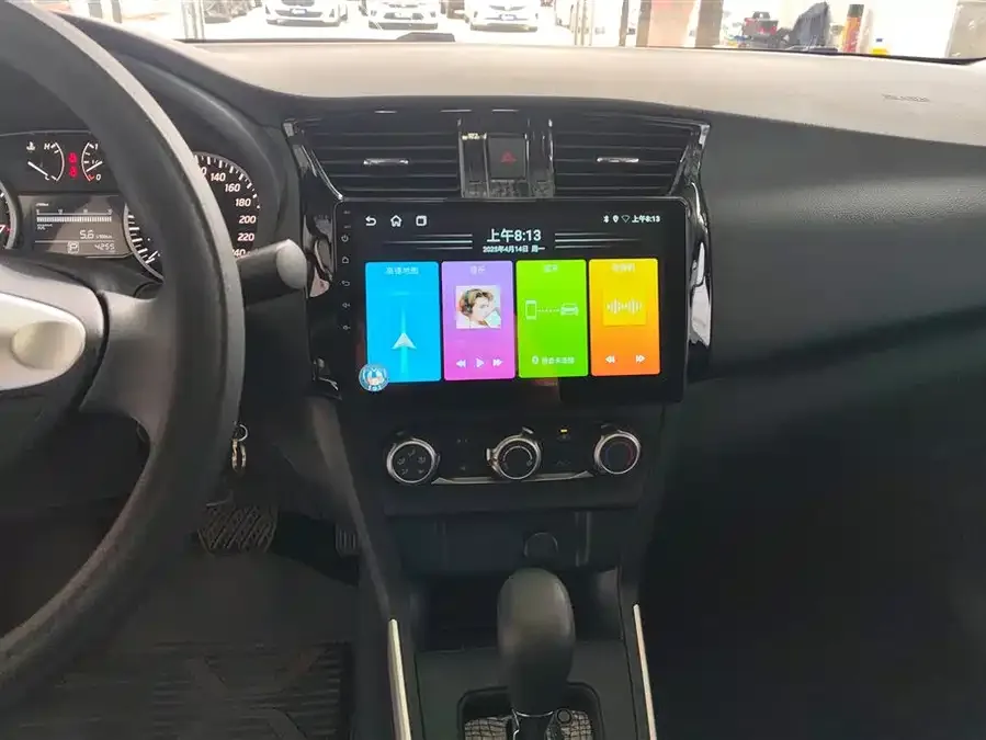 Nissan Sylphy Sylphy 2024 Model 2 Classic 1.6XE CVT Comfort Edition 2025 — миниатюра 4