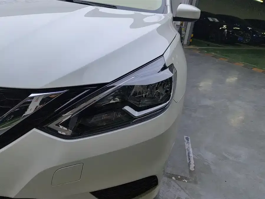 Nissan Sylphy Sylphy 2024 facelift three classic 1.6XE CVT comfort version 2025 — миниатюра 2