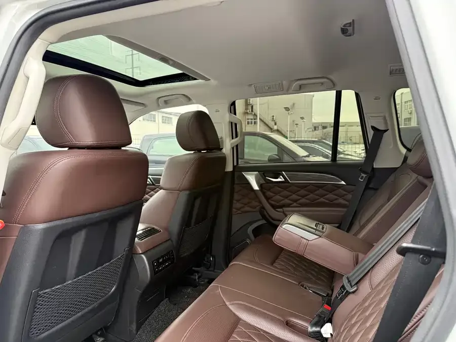 Haval H9 Haval H9 2022 2.0T Gasoline 4WD Luxury 7 Seaters 2023 — миниатюра 2