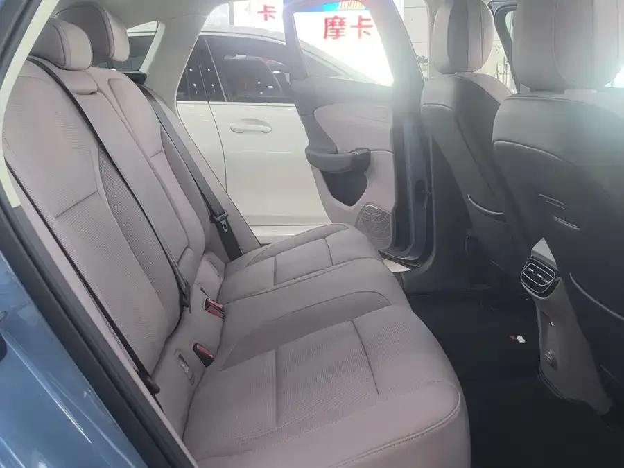 Hongqi Tiangong 05 Hongqi Tiangong 05 2025 750 Edition 2025 — миниатюра 4