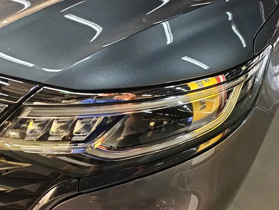 Roewe iMAX8 Roewe iMAX8 2021 400TGI flagship version 2022 — миниатюра 2