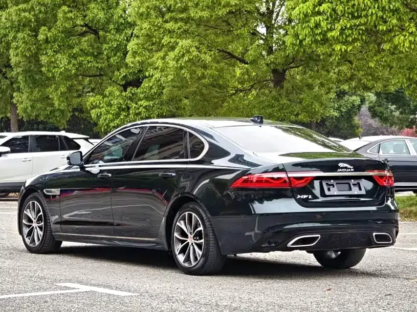 Jaguar XEL 2022 2.0T 250PS R-DYNAMIC S aggressive sports version 2022 — миниатюра 3