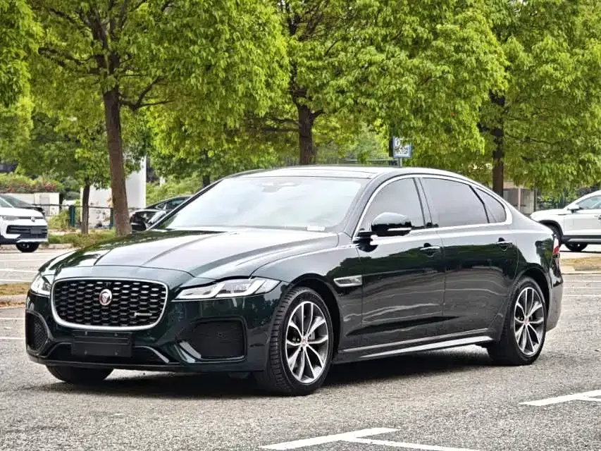 Jaguar XEL 2022 2.0T 250PS R-DYNAMIC S aggressive sports version 2022 — фото 1, купить с доставкой в Москву