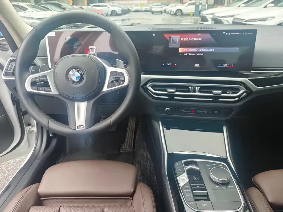 BMW 3 series BMW 3 Series 2023 320Li M Sport Package 2023 — миниатюра 4