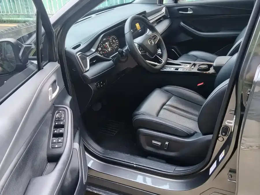 GAC Trumpchi GS4 Trumpchi GS4 2022 270T Automatic Intelligent Mobility Technology Edition 2022 — миниатюра 3