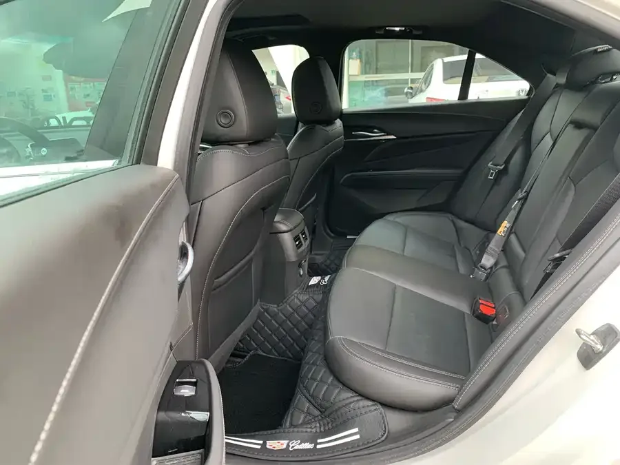 Cadillac CT4 2023 28T Luxury Edition 2025 — миниатюра 5