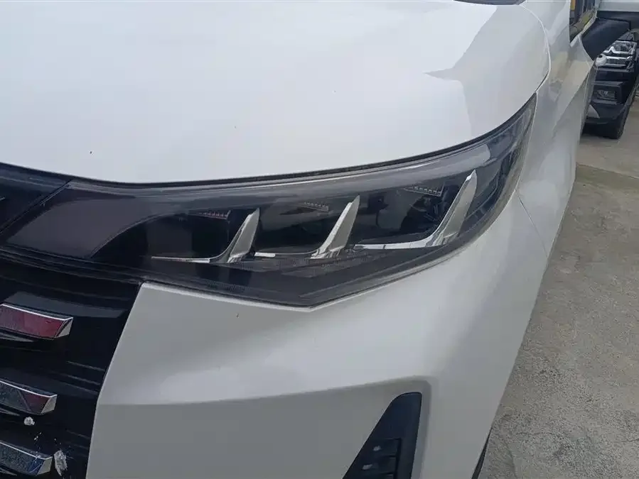 GAC Trumpchi M6 Trumpchi M6 2023 PRO 270T DCT Luxury Edition 2023 — миниатюра 2