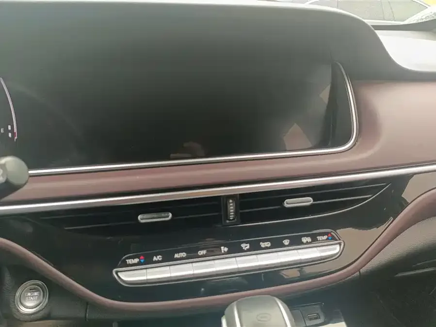 GAC Trumpchi M6 Trumpchi M6 2023 PRO 270T DCT Luxury Edition 2023 — миниатюра 4
