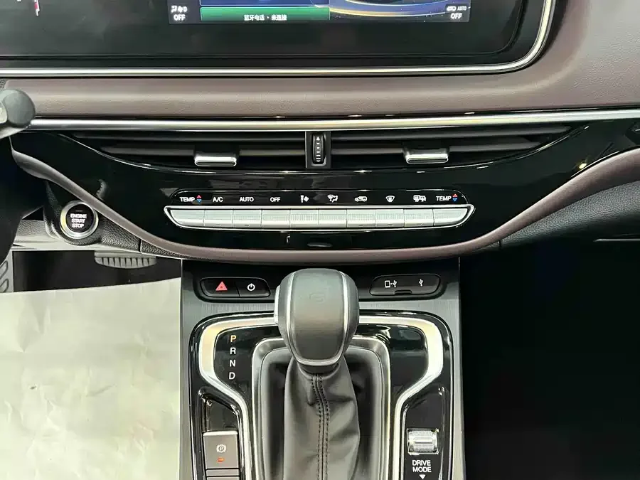 GAC Trumpchi M6 Trumpchi M6 2021 Pro 270T Automatic Deluxe Edition 2023 — миниатюра 4