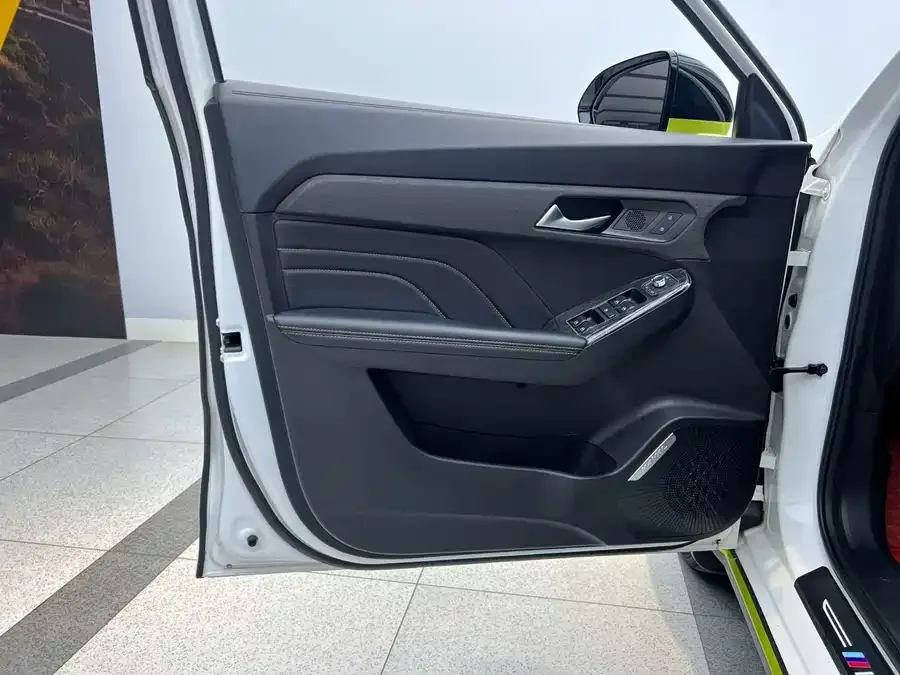 Haval Chitu (Red Rabbit) Haval Chitu 2022 Jinxiang Edition 1.5T Bronze Rabbit 2023 — миниатюра 4