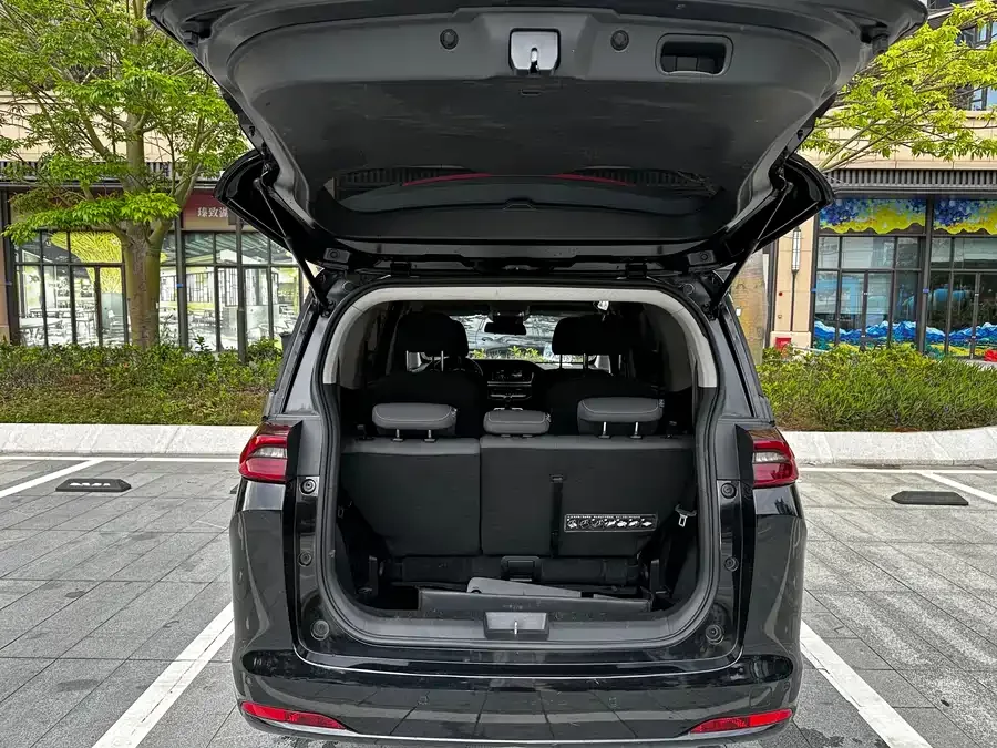 GAC Trumpchi M6 Trumpchi M6 2023 PRO 270T DCT Elite Edition 2023 — миниатюра 5