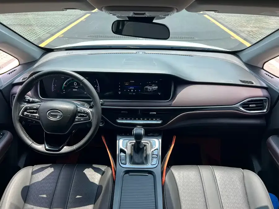 GAC Trumpchi M6 Trumpchi M6 2021 270T DCT Luxury Edition (seven seats) 2023 — миниатюра 3