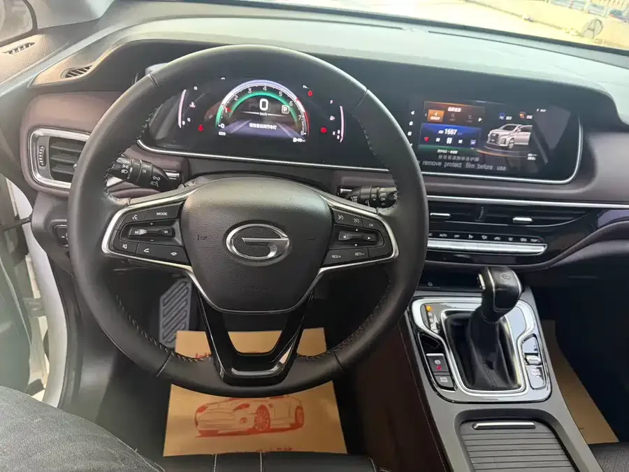 GAC Trumpchi M6 Trumpchi M6 2021 270T DCT Luxury Edition (seven seats) 2022 — миниатюра 3