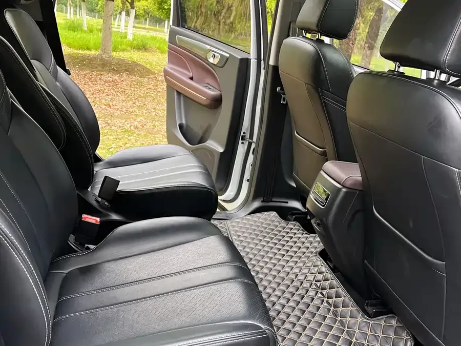 GAC Trumpchi M6 Trumpchi M6 2021 270T DCT Luxury Edition (seven seats) 2022 — миниатюра 5