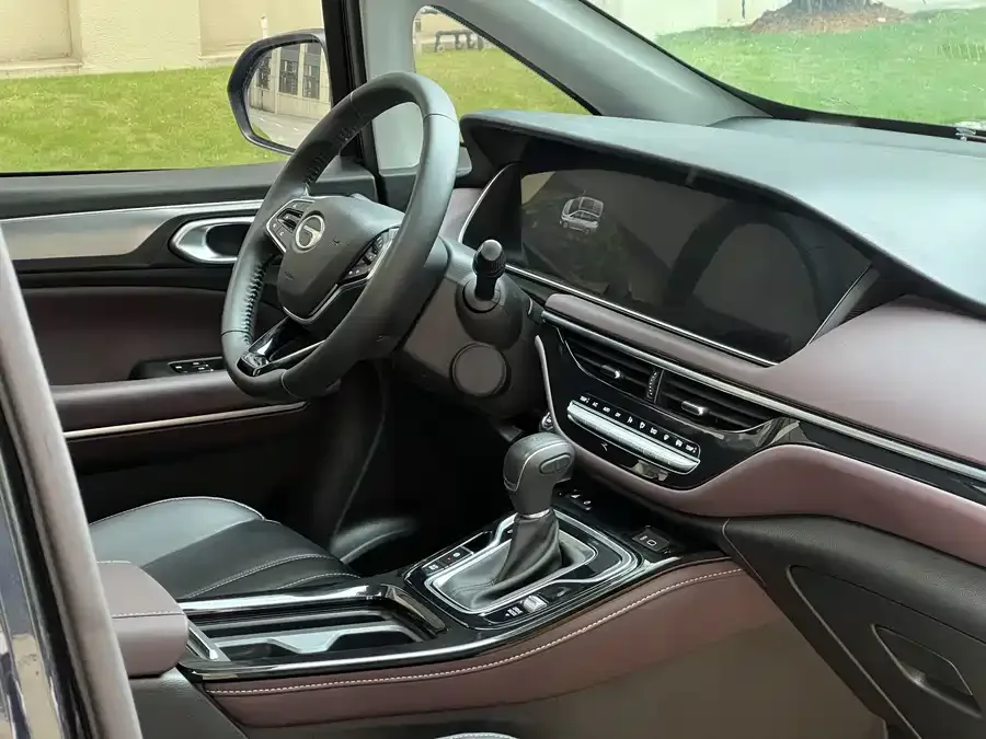 GAC Trumpchi M6 Trumpchi M6 2023 PRO 270T DCT Luxury Edition 2025 — миниатюра 3