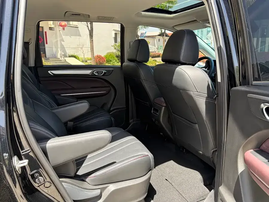 GAC Trumpchi M6 Trumpchi M6 2023 PRO 270T DCT Luxury Edition 2025 — миниатюра 3