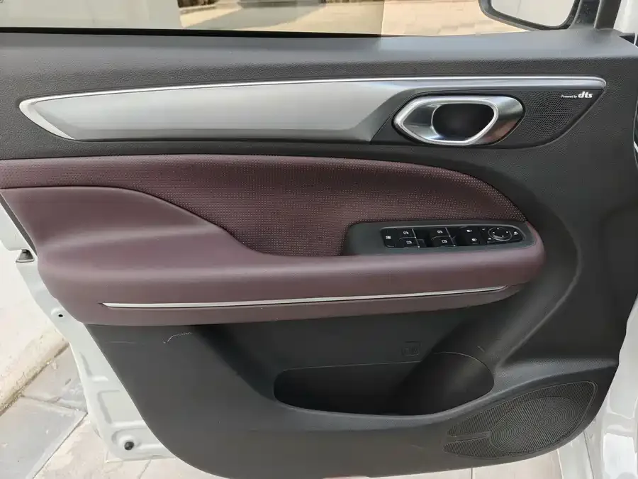 GAC Trumpchi M6 Trumpchi M6 2023 PRO 270T DCT Luxury Edition 2024 — миниатюра 4