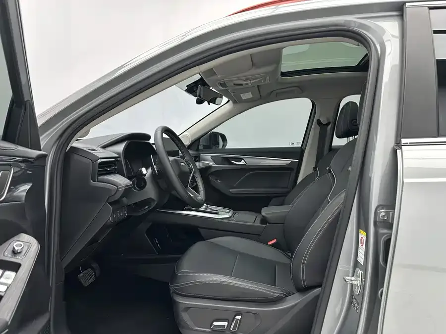 Haval First Love (Jolion) Haval First Love 2021 1.5T Automatic Junior Edition 2022 — миниатюра 2