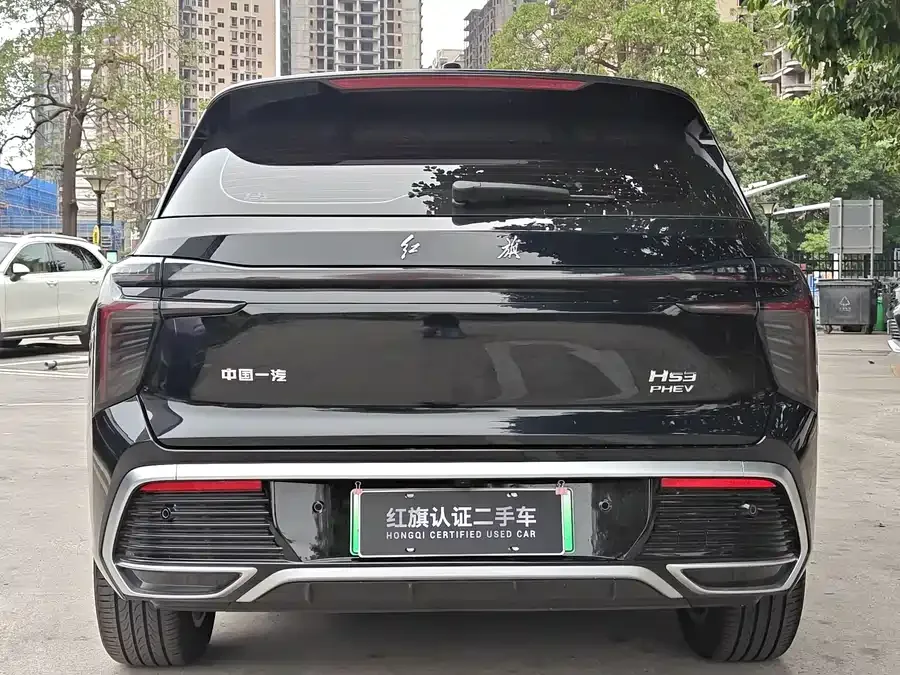 Hongqi HS3 PHEV Hongqi HS3 PHEV 2025 125km commemorative edition for its 2 millionth anniversary 2025 — миниатюра 2