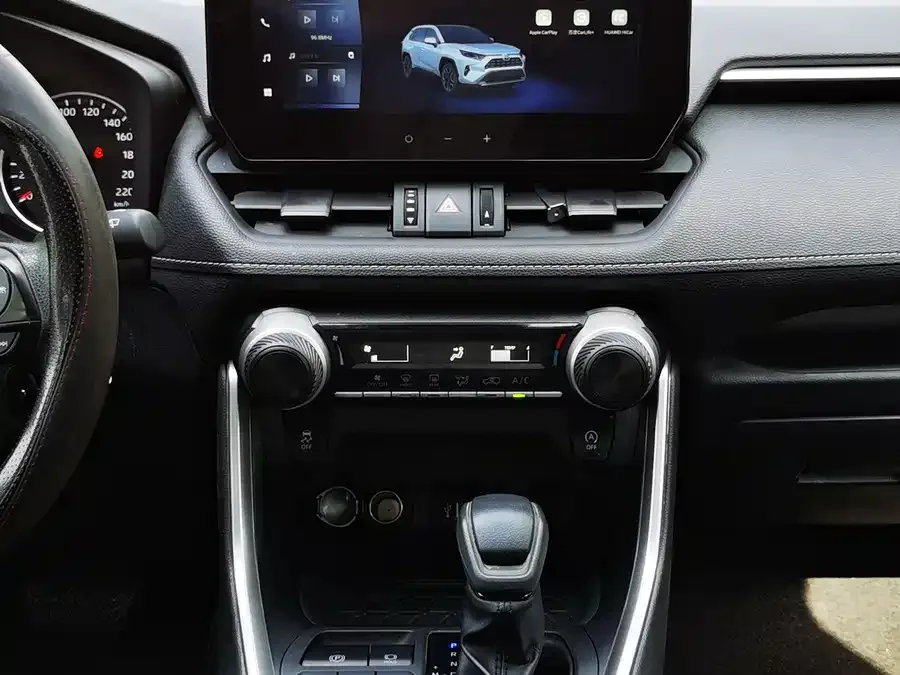 Toyota RAV4 RAV4 Rongfang 2023 2.0L CVT 2WD Urban Edition 2023 — миниатюра 3